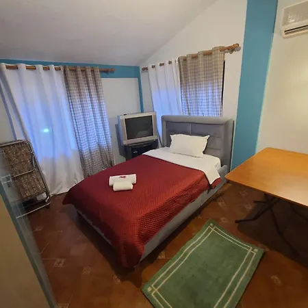 Villa Centre *